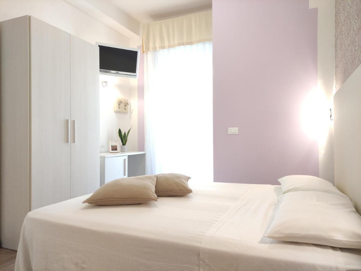 Hotel Galassia ริมินี ภายนอก รูปภาพ