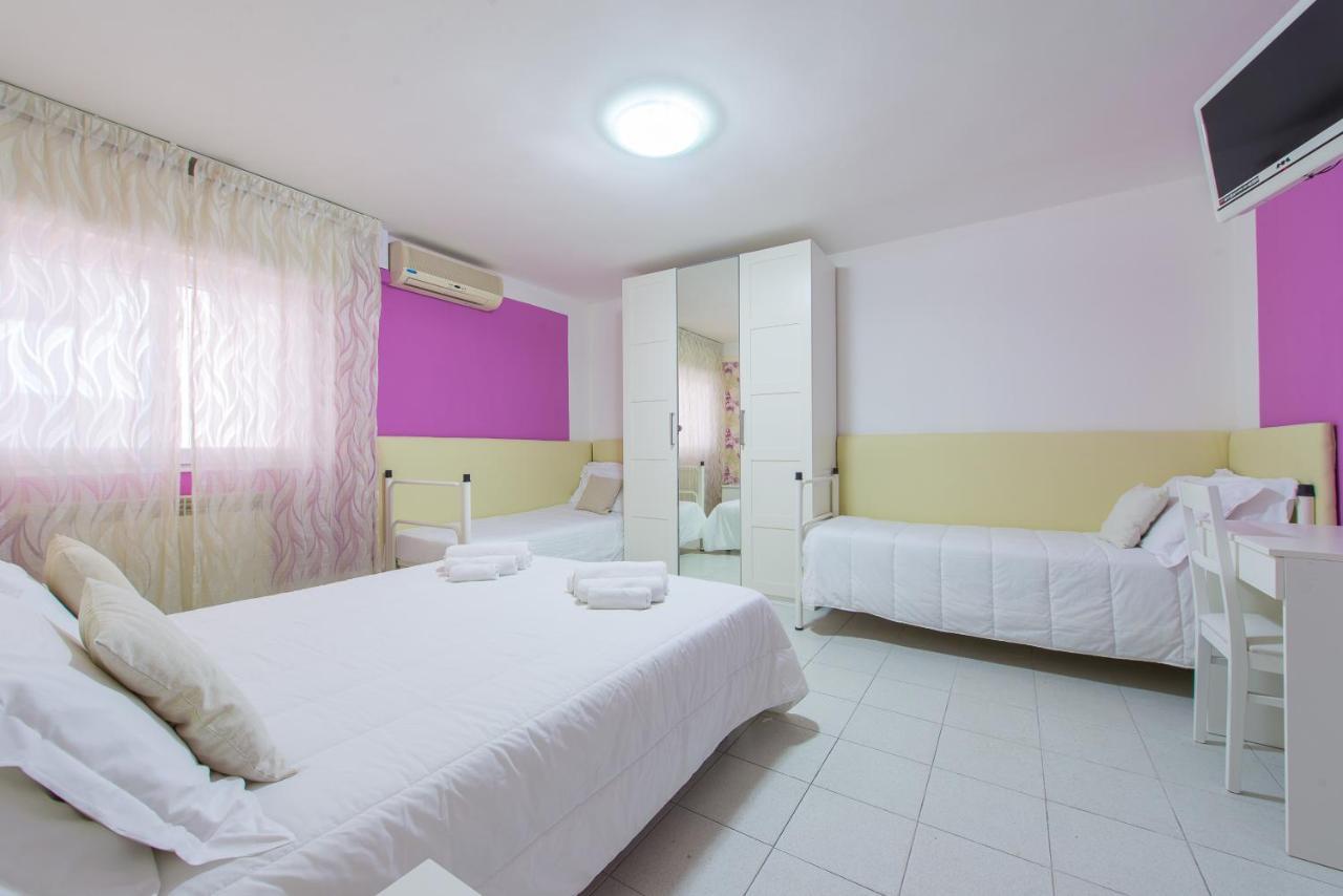 Hotel Galassia ริมินี ภายนอก รูปภาพ